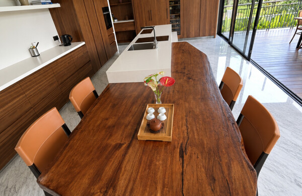 Dining_Table_11