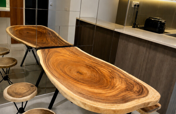 Dining_Table_05